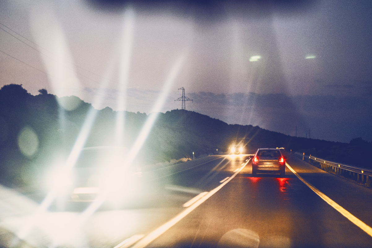 Veilig de weg op; Volg deze vijf simpele tips om je koplampen goed af te stellen